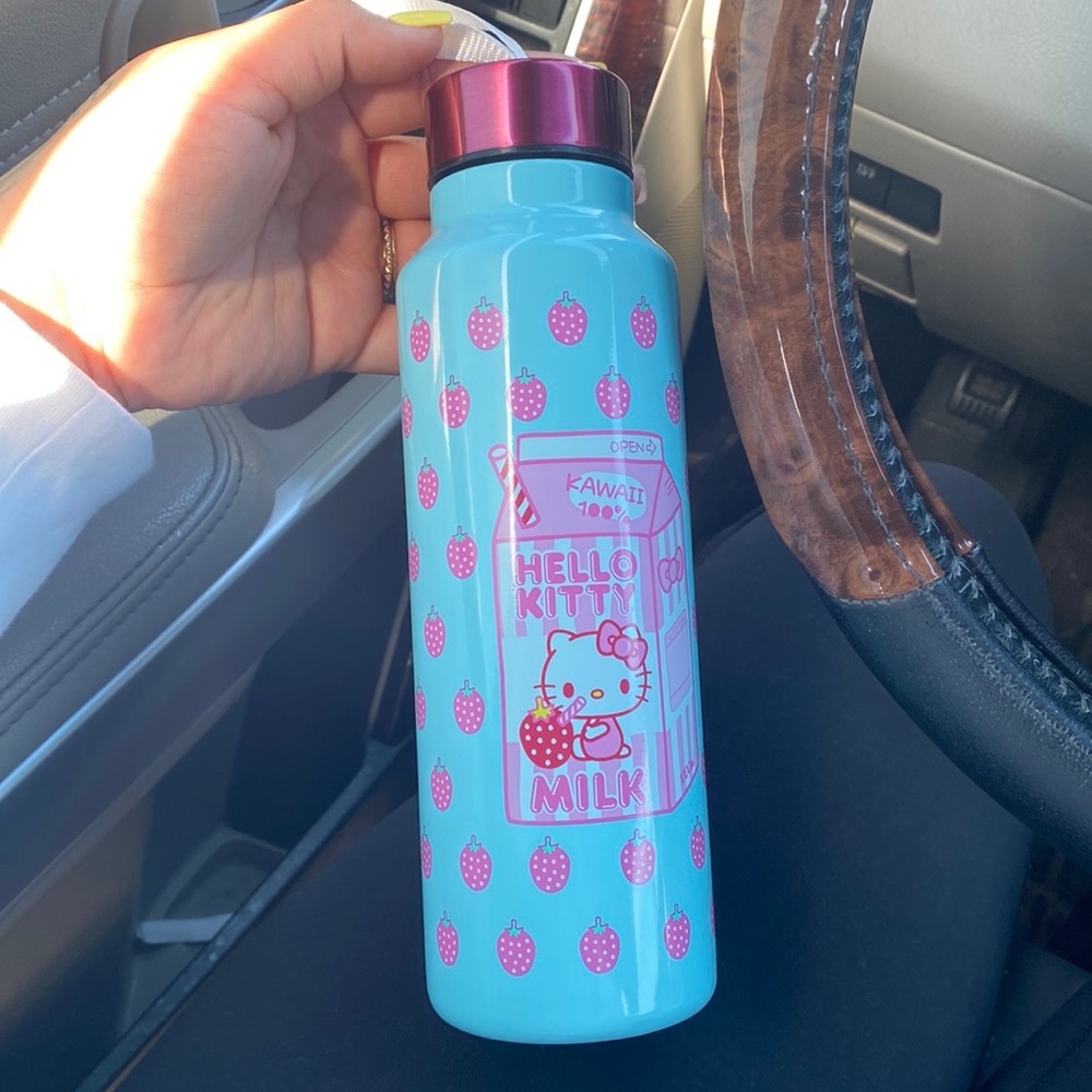 Really cute hello kitty cup
